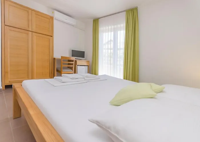 Gostinjska kuća Katarina 3*